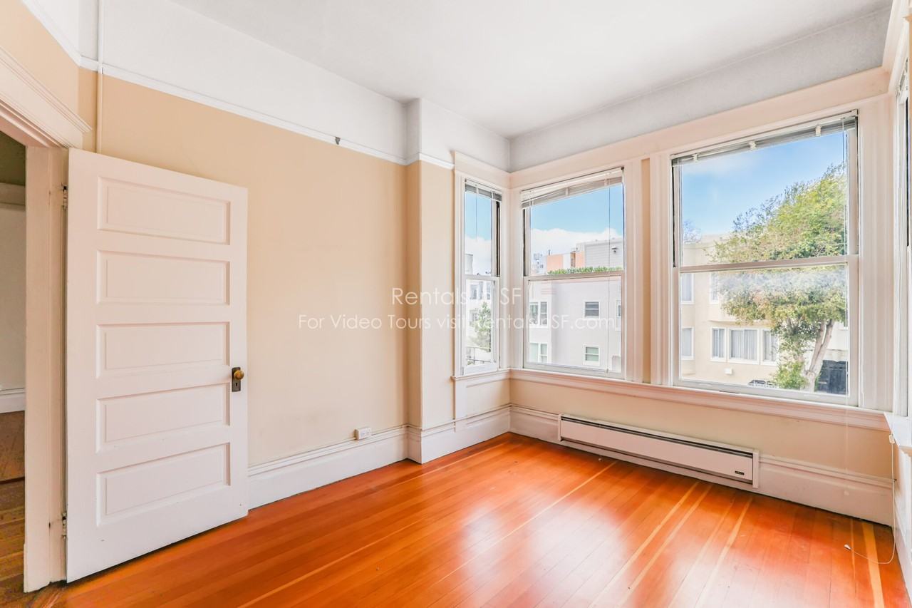 485 Filbert St - Photo 3 of 15