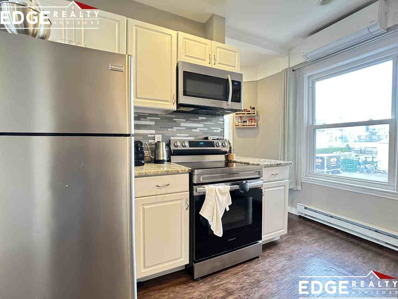 37 Adamson St #2 - Photo 2 of 9