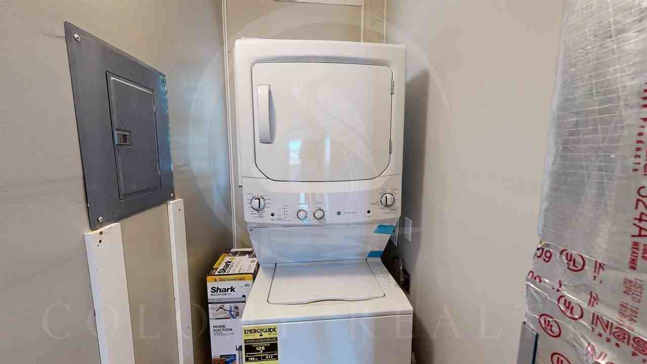 809 Cedar Drive - Photo 3 of 18