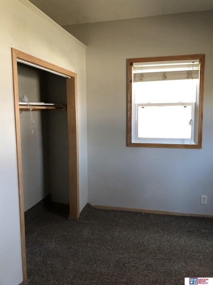 2445 D St #1 - Photo 5 of 9