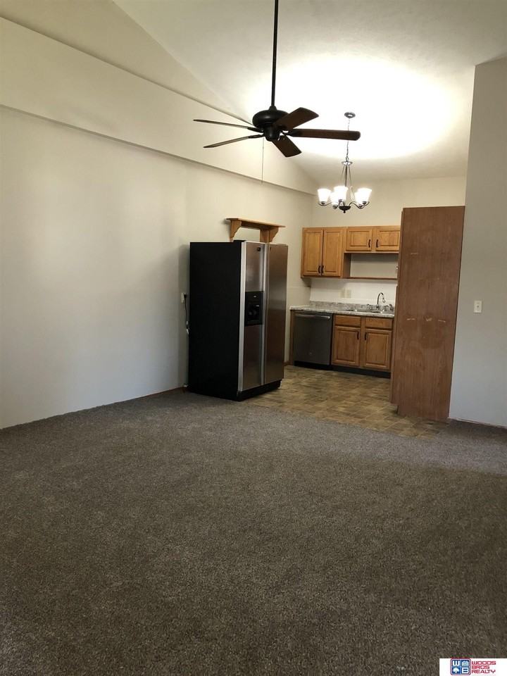 2445 D St #1 - Photo 6 of 9