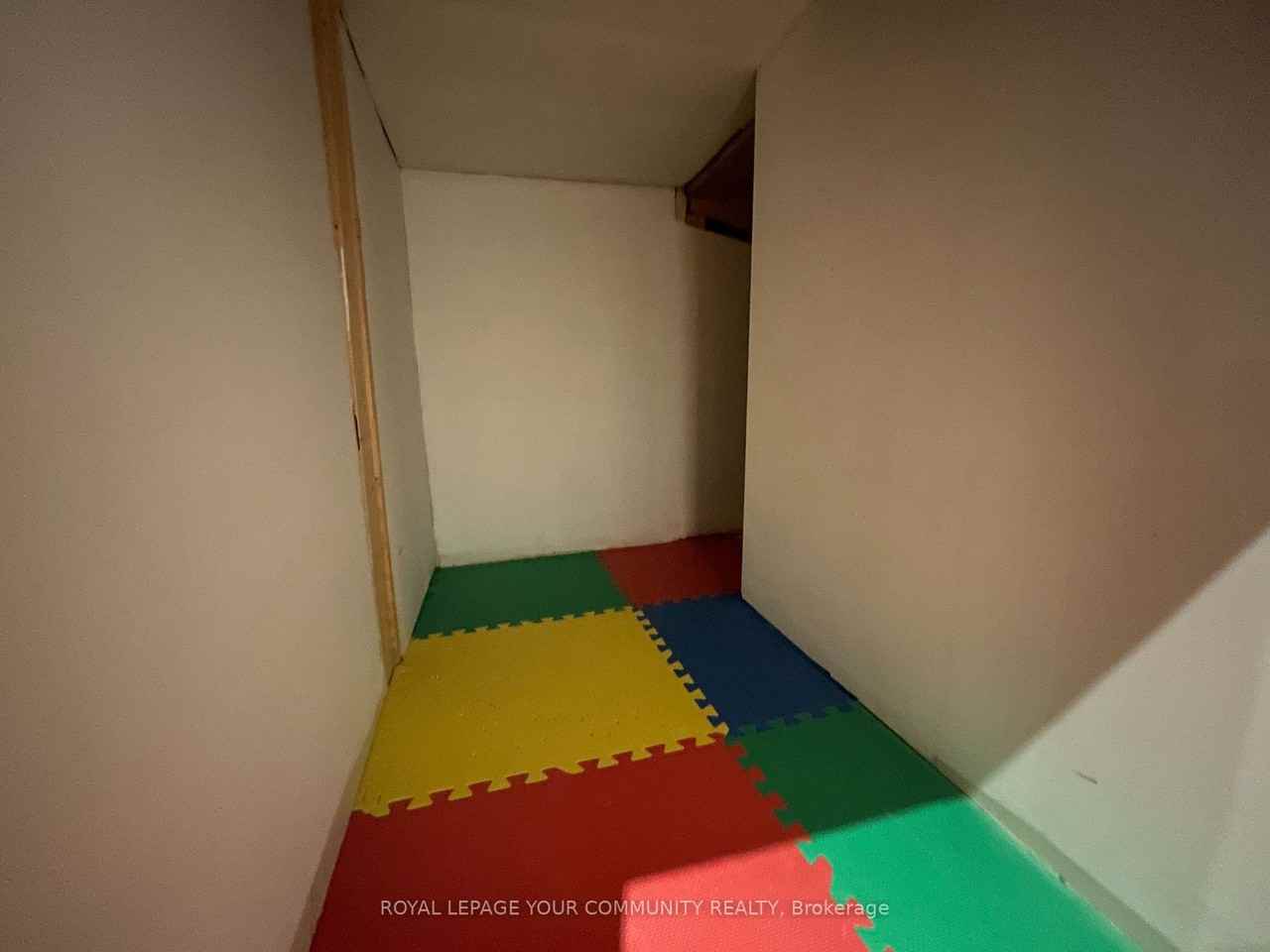 70 Evaridge Drive #None - Photo 3 of 6