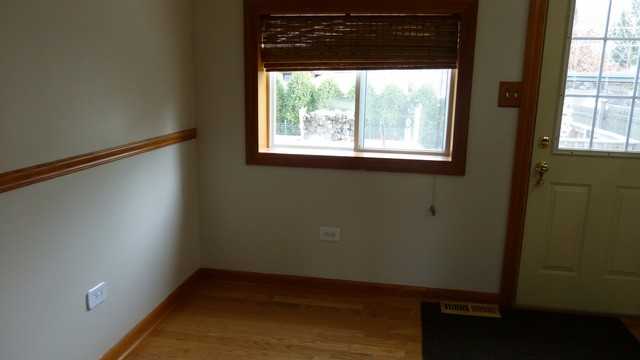 10157 86th Ct - Photo 2 of 12