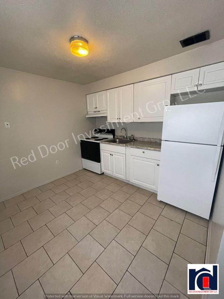 2 Bedroom Apartment Complex ~Available Now~Orlando - Photo 7 of 26