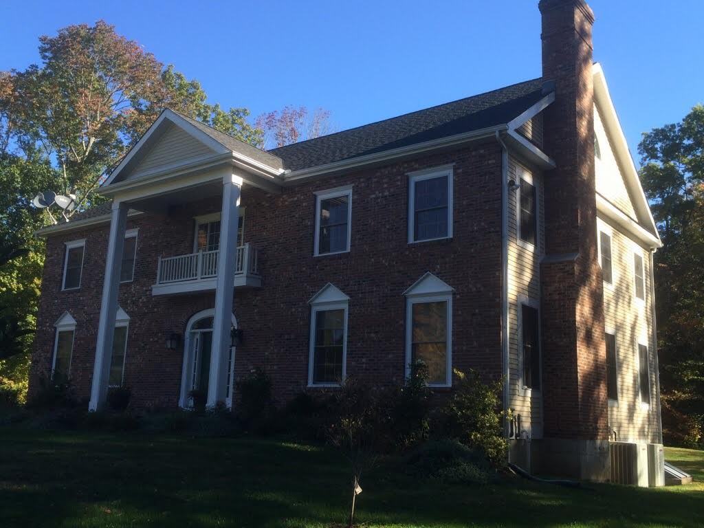 17 Jeremy Garden Ln - Photo 3 of 22