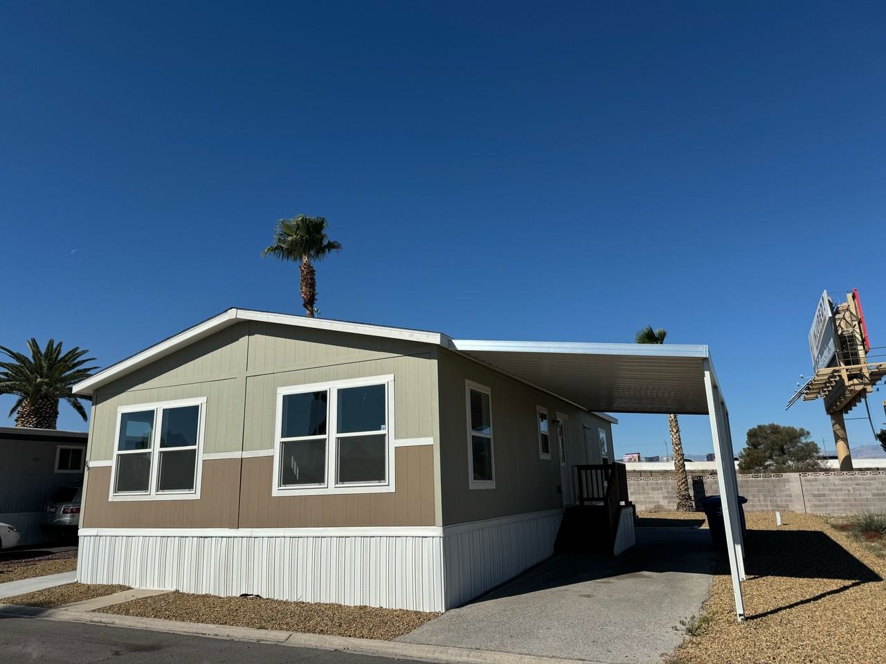 2627 S Lamb Blvd #89 - Photo 3 of 28