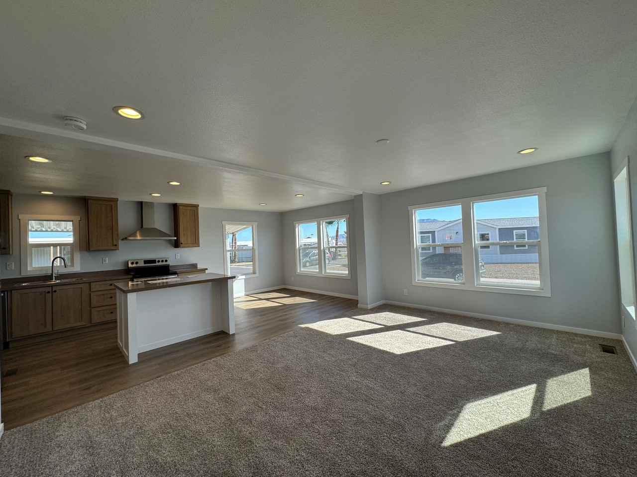 2627 S Lamb Blvd #89 - Photo 6 of 28