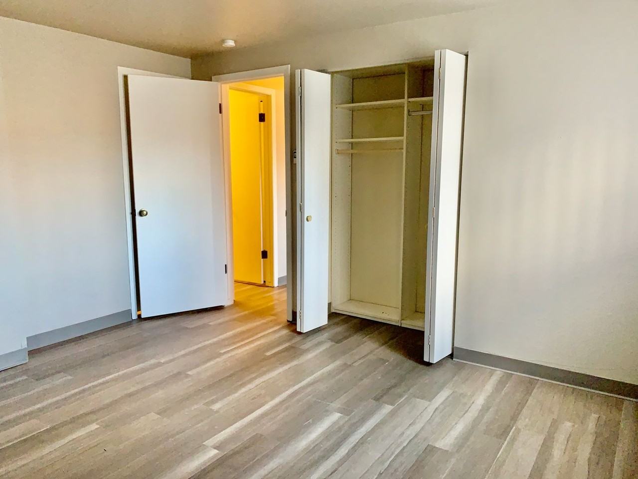 4501 E Boardwalk Dr - Photo 6 of 12