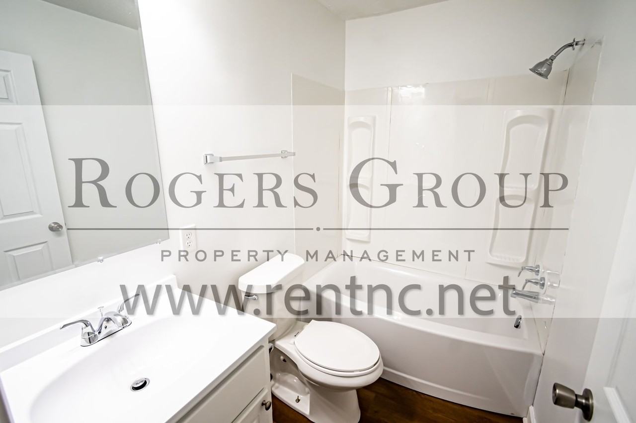 #377*** - 212 S. Main St Duplex - Photo 3 of 7