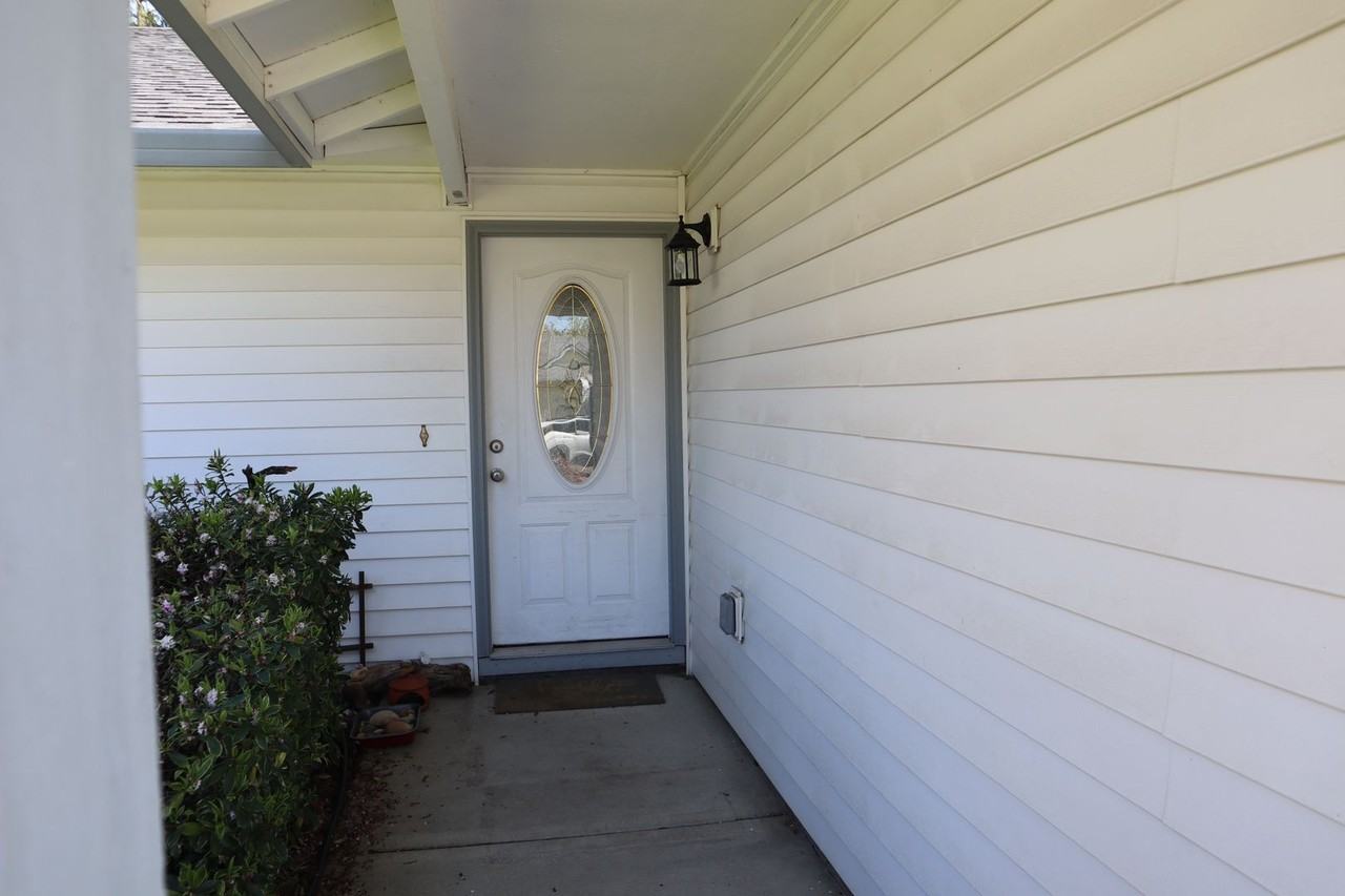 4615 Ne 126th Ave - Photo 5 of 22