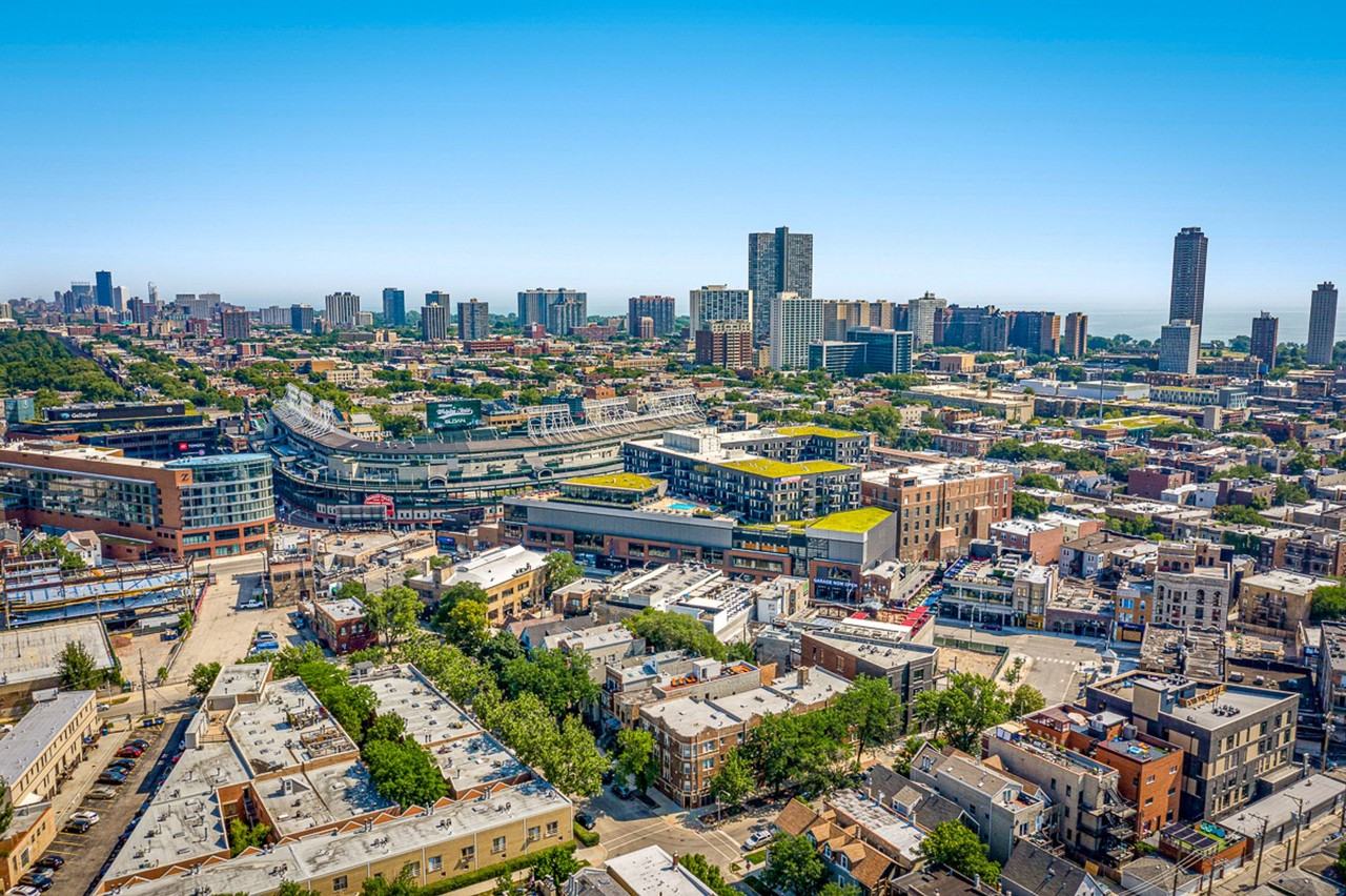 1050 W. Cornelia - Photo 2 of 10