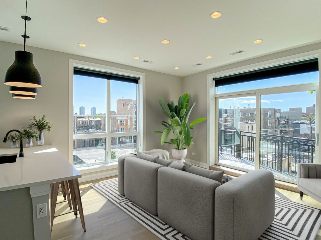 1050 W. Cornelia - Photo 4 of 10