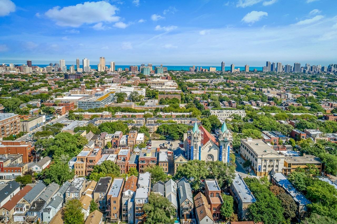 2315 N. Southport - Photo 2 of 6