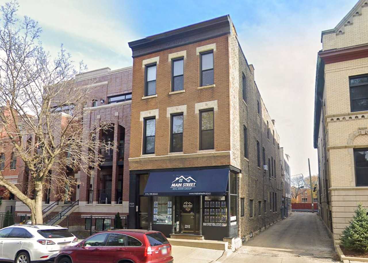 2315 N. Southport - Photo 3 of 6