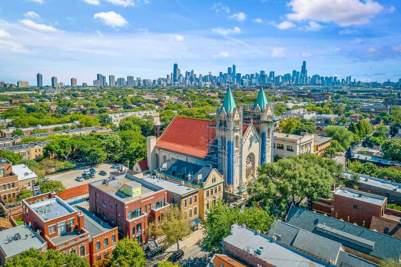 2315 N. Southport - Photo 5 of 6