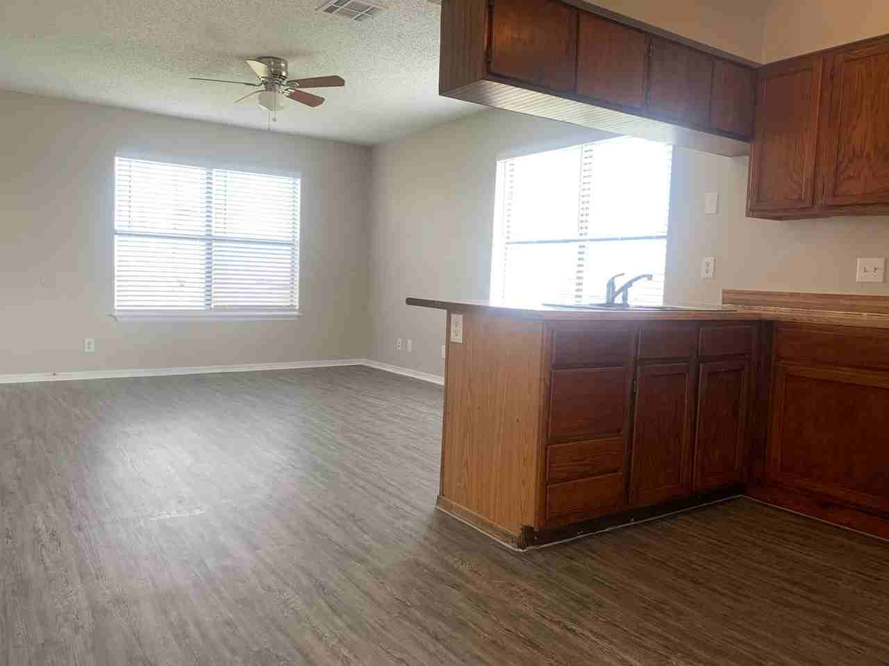 11116 Liberty School Rd - Photo 4 of 12