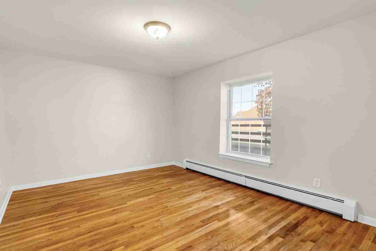 60 W Madison Ave LLC - Photo 5 of 9