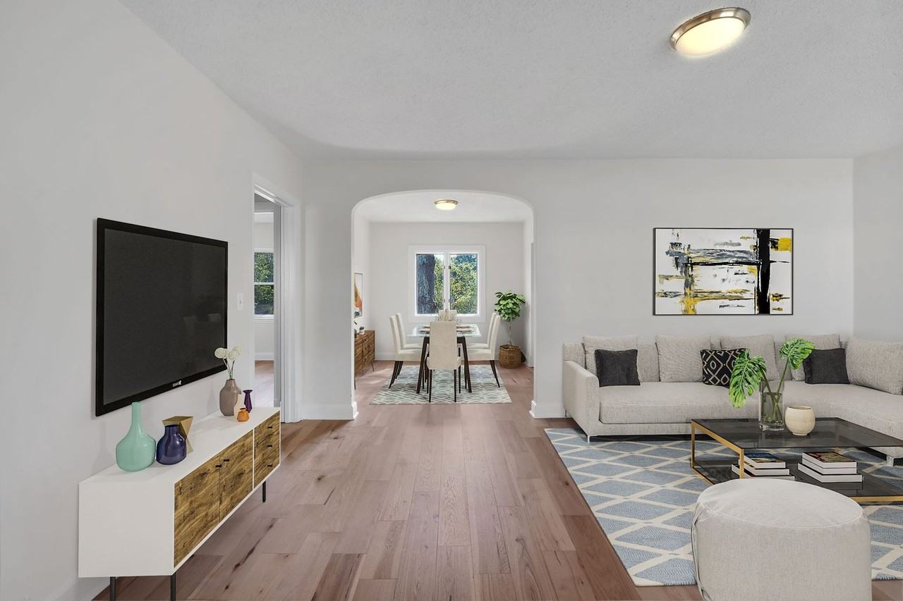 4306 Kemp Dr - Photo 3 of 16