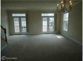 580 Pelican Ave - Photo 1 of 1