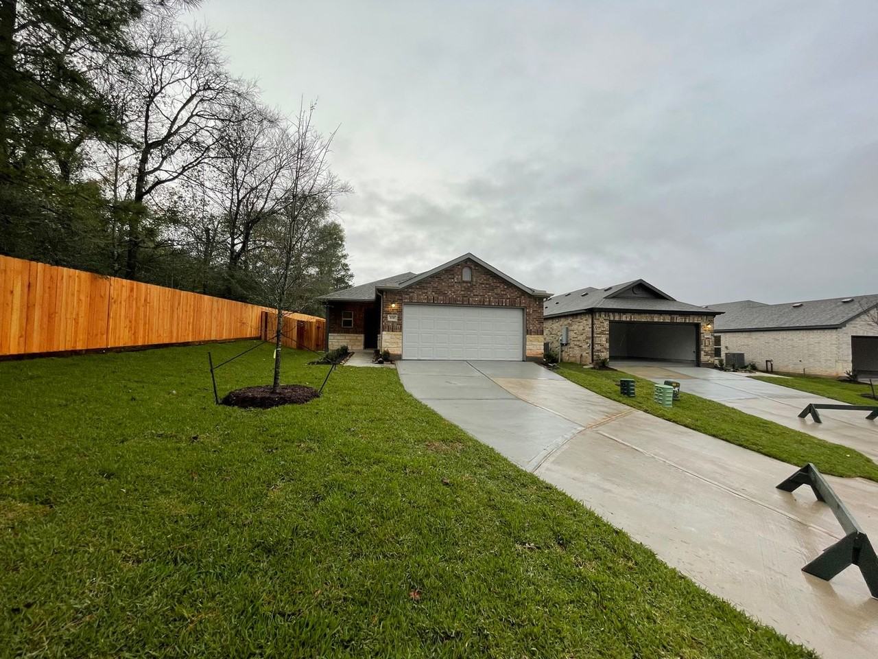 838 Faison Court - Photo 4 of 25