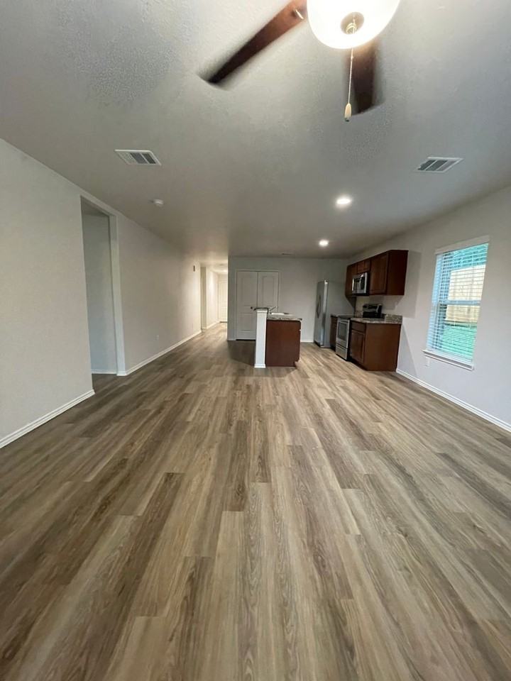 838 Faison Court - Photo 7 of 25