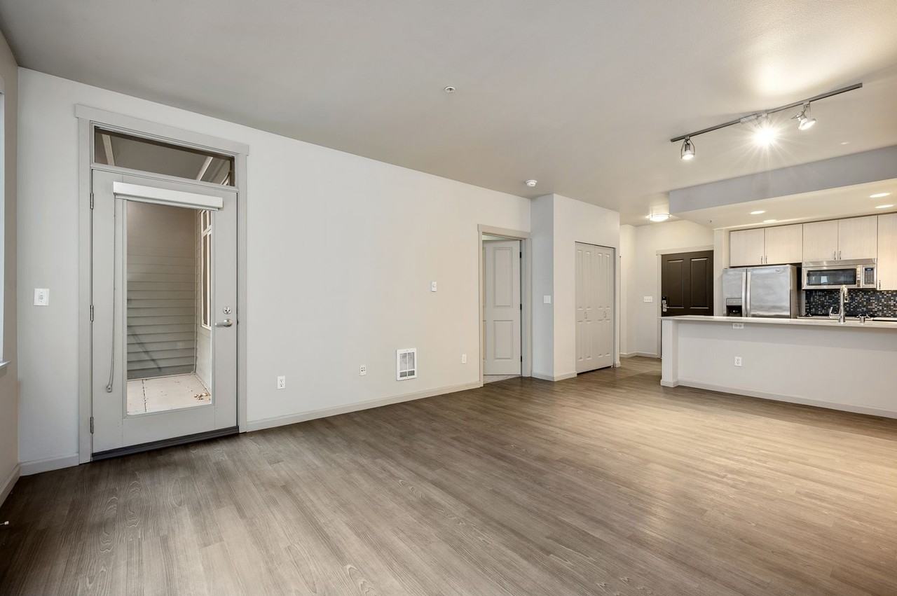 Borgata Apartments - Photo 7 of 14