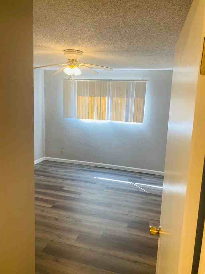 Woodbridge Village Apartments - Photo 6 of 14
