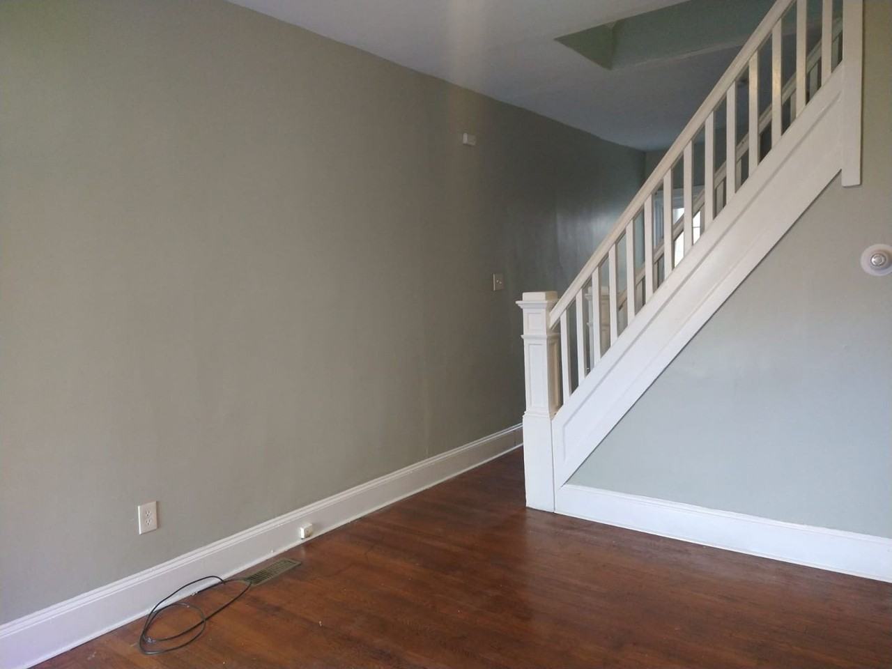 837 Genesee St - Photo 2 of 20
