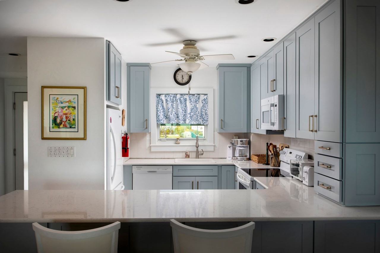 2601 S Roosevelt Blvd - Photo 5 of 11