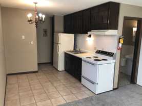 315 Hoyt Ave E - Photo 1 of 1