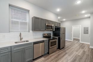 846 N 41 - Photo 1 of 1