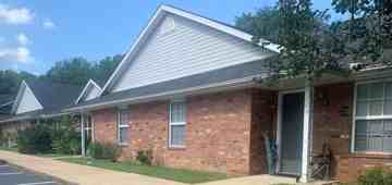 featured image of 118 118 - 124 Shannon Valley Way