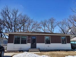 featured image of 1122 18th St N