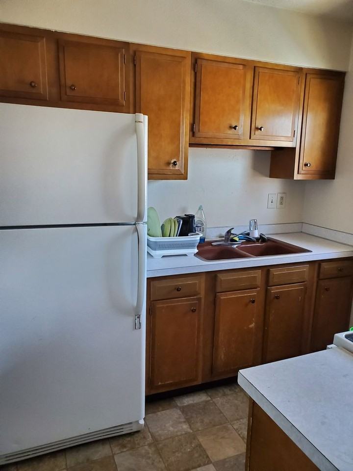 1122 18th St N - Photo 7 of 40