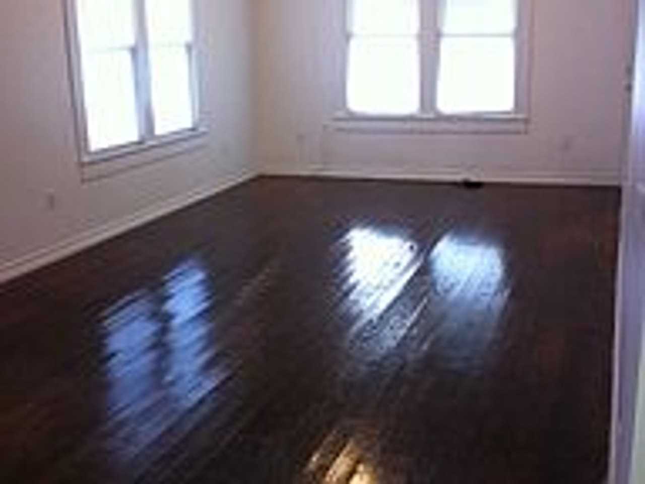 702 N Coulter Dr - Photo 7 of 13