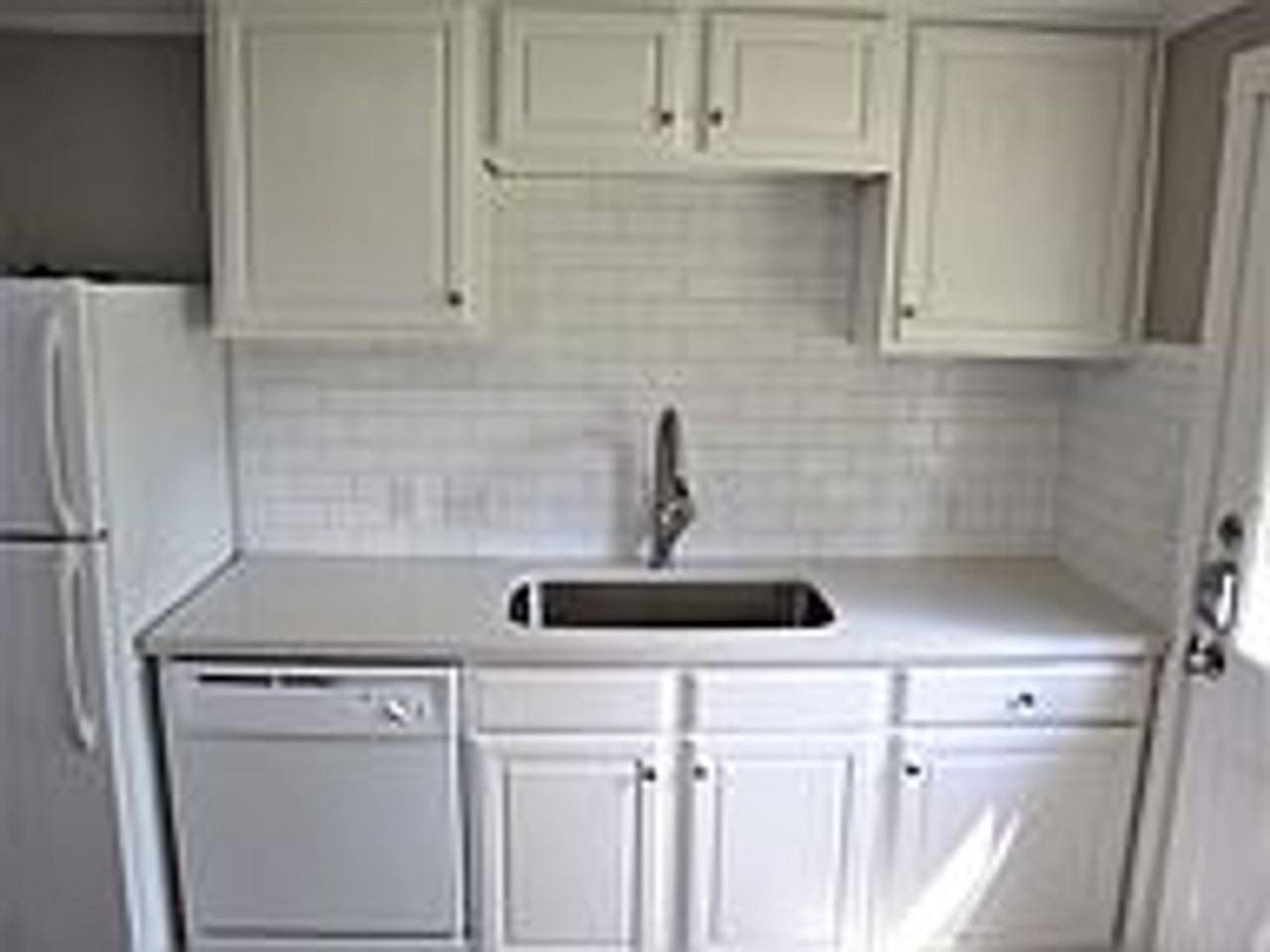 1900 Echols St - Photo 7 of 19