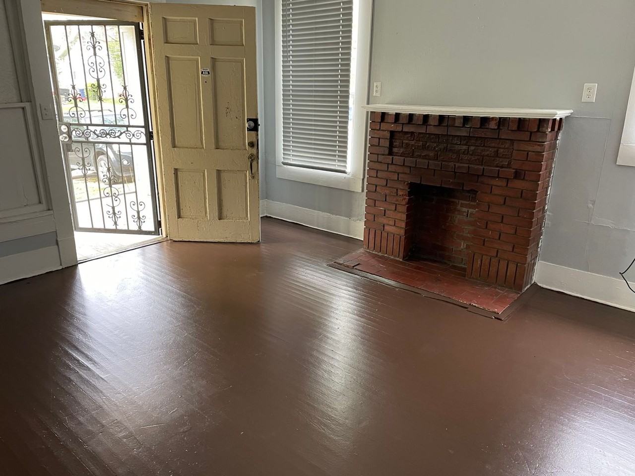 116 Egan Street - Photo 3 of 7