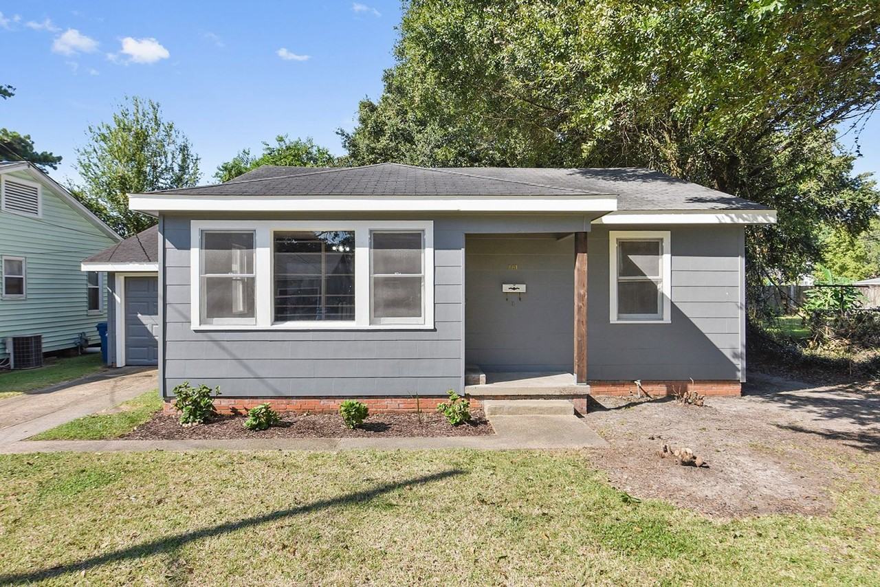 761 Saint Louis St - Photo 2 of 18