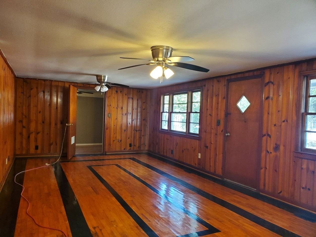 103 Dwayne Dr - Photo 3 of 16