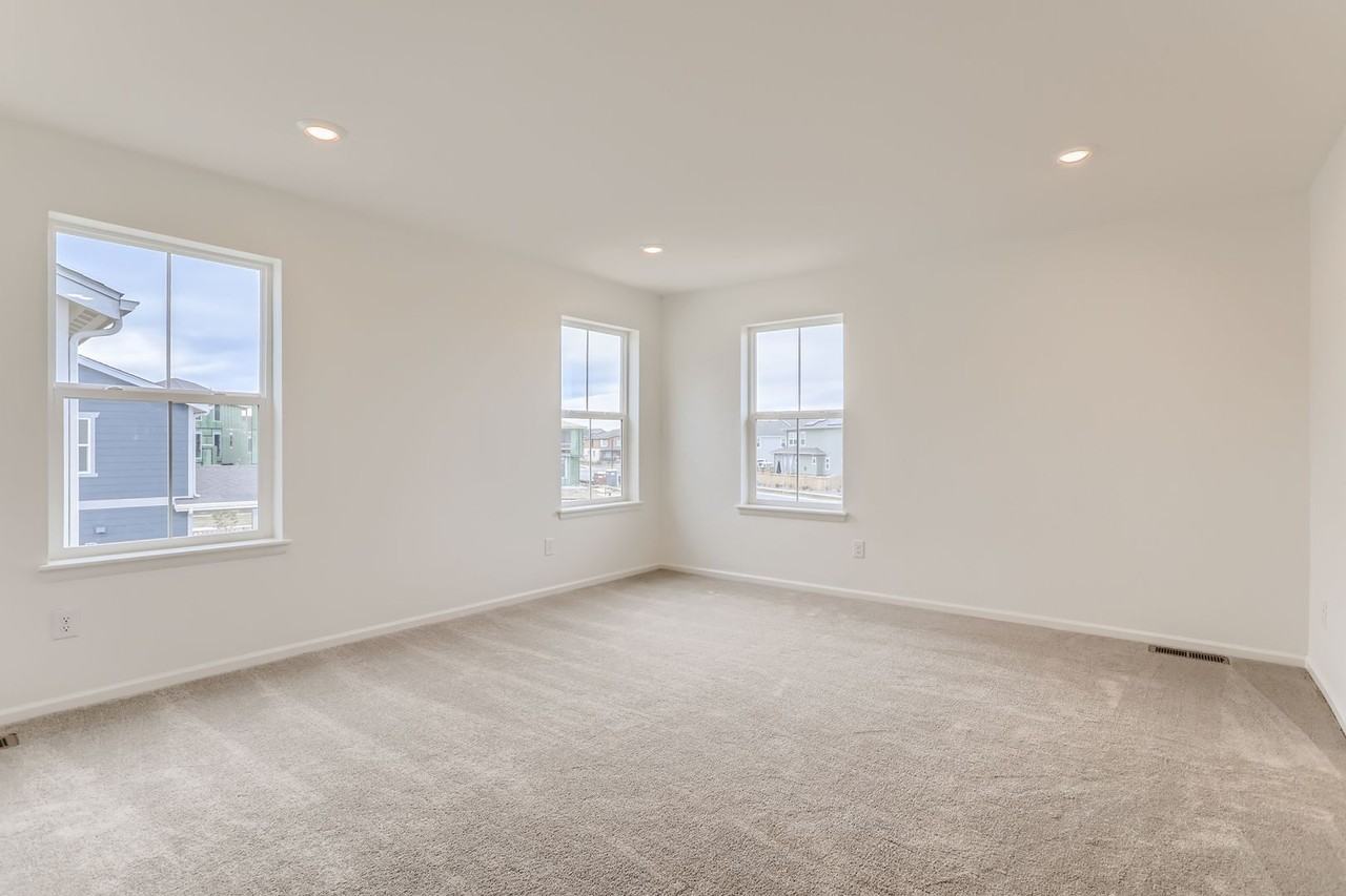 6085 N Malta St - Photo 5 of 11