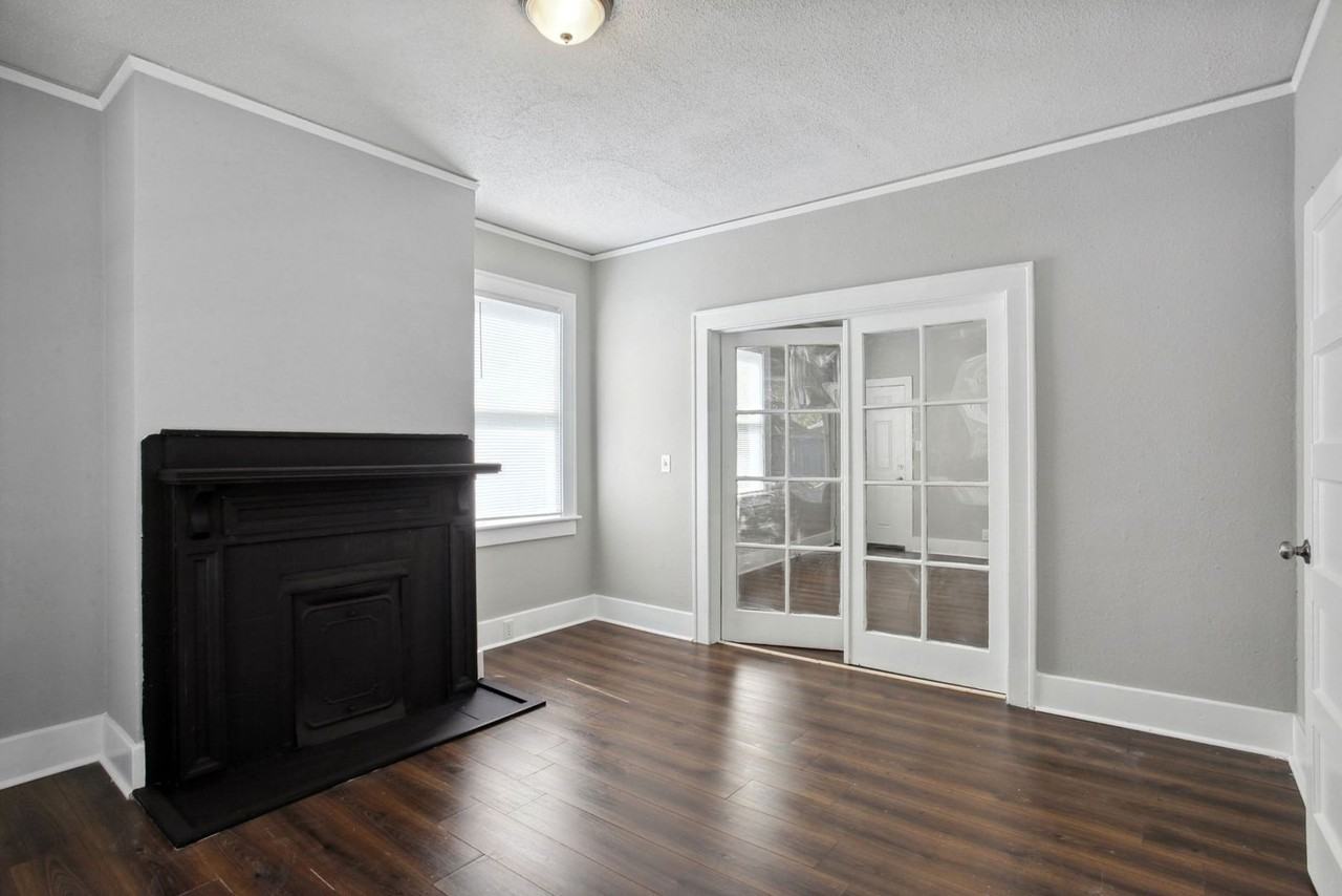 815 E Bolton St - Photo 5 of 22