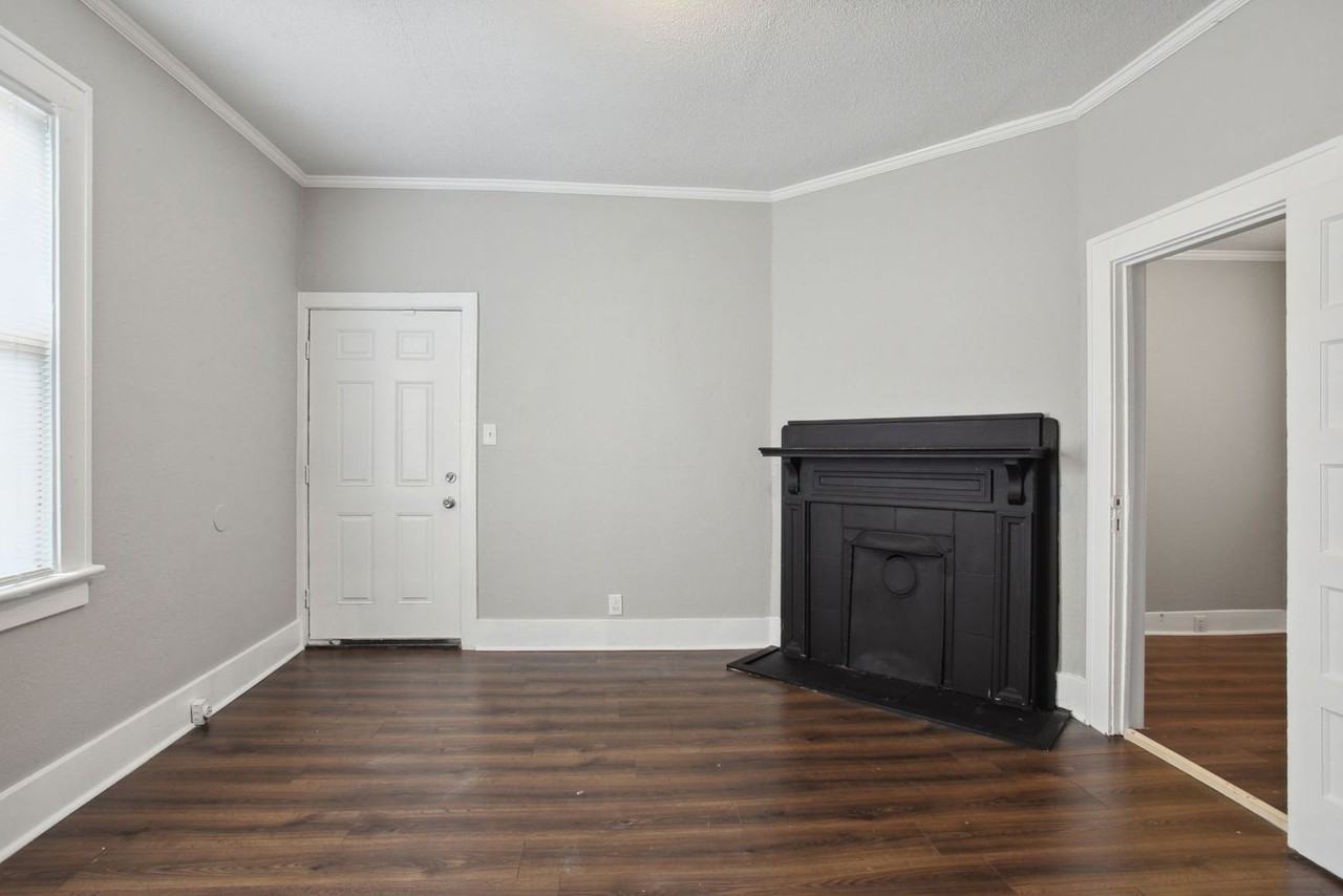 815 E Bolton St - Photo 6 of 22