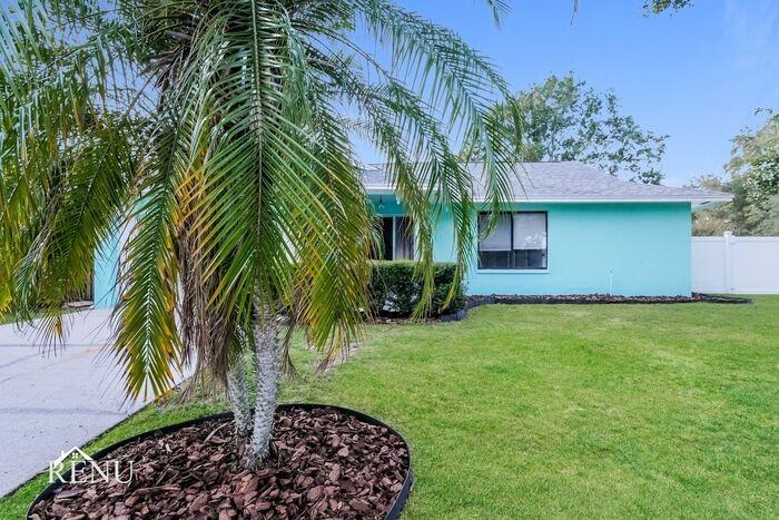 812 Black Knight Dr - Photo 2 of 17