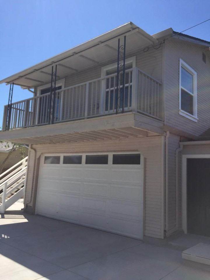 2240 Bailey Ave - Photo 2 of 11