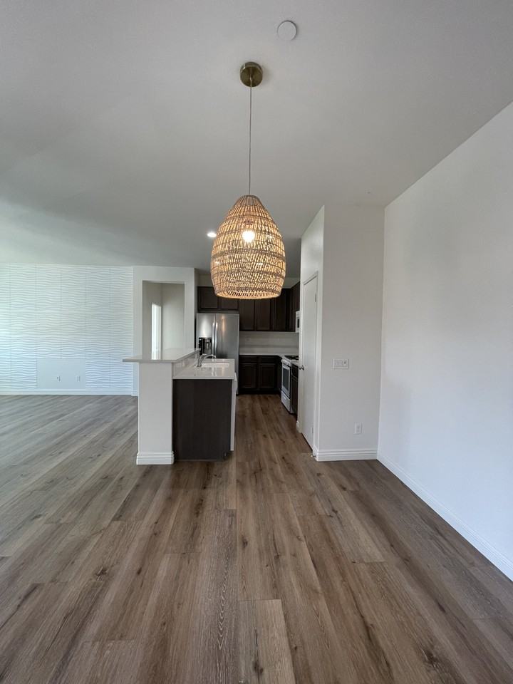 1286 Santa Victoria Rd #1 - Photo 3 of 7