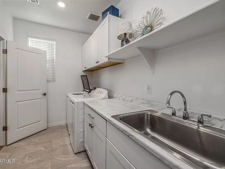 10218 E Wavelength Ave #NA - Photo 7 of 24