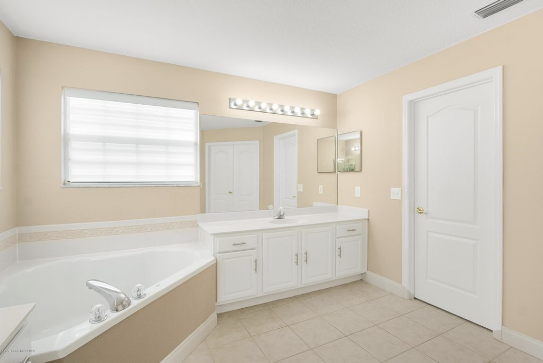 308 Barrymore Dr #NA - Photo 3 of 15