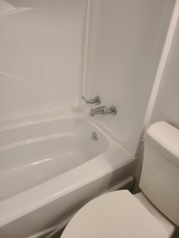 1447 State Ave #3 - Photo 6 of 10