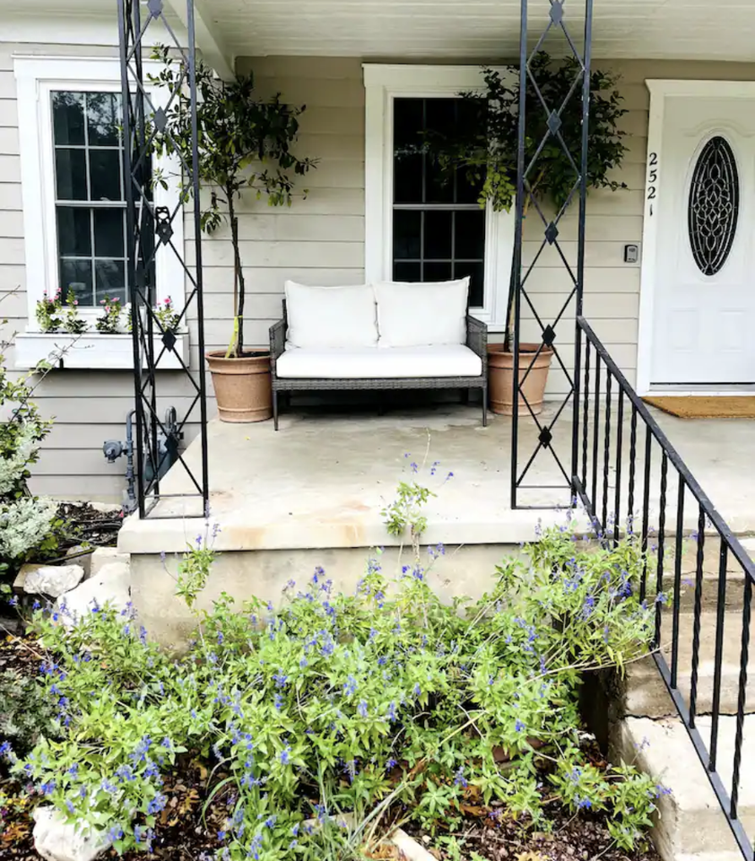 2521 Washington Ave #NA - Photo 3 of 23