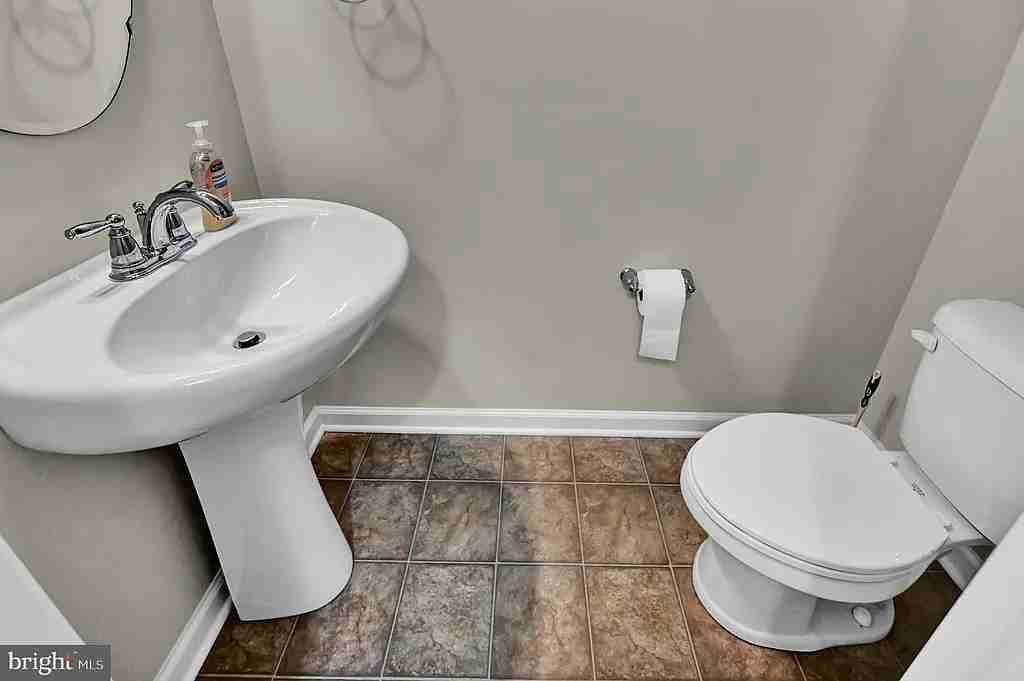 830 Blossom Dr #NA - Photo 5 of 27